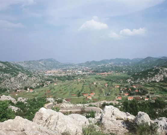 How to Camp Near Sinkholes & Karst Terrain