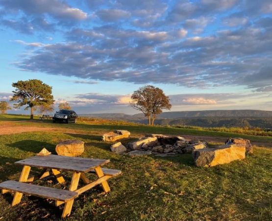 Best U.S. Campgrounds for Mountain Pass Views: Top Locations to Visit