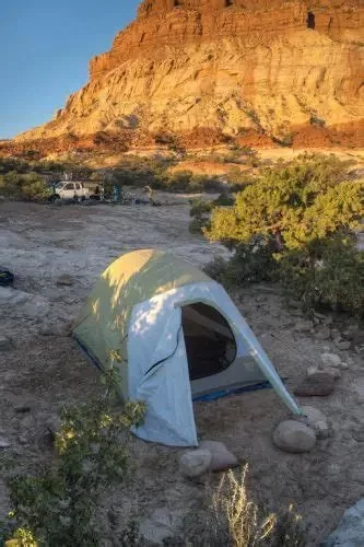 How to Camp in Canyon Rim Terraces Safely and Comfortably