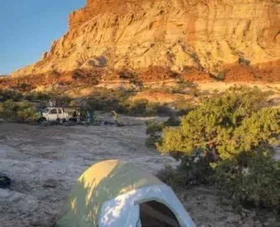 How to Camp in Canyon Rim Terraces Safely and Comfortably