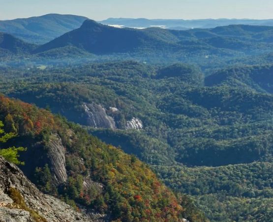 How to Camp in Escarpment Ridge Zones: A Complete Guide to Safe and Scenic Adventures