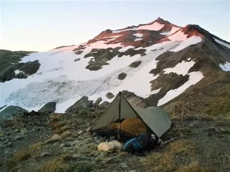 How to Camp Near Basalt Ridge Overlooks – Complete Guide for Outdoor Enthusiasts