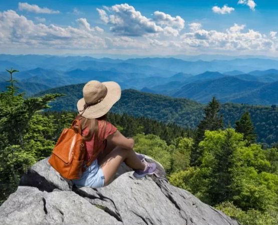 How to Camp Near Folded Escarpments: Safe Site Selection and Smart Gear Tips