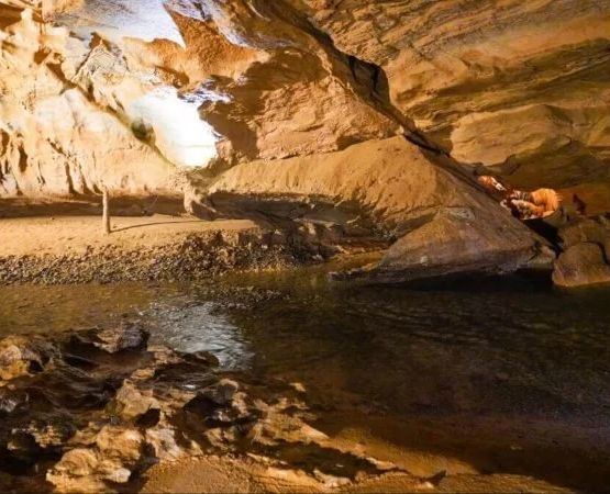 How to Camp Near Caves & Caverns Safely: Expert Tips for Adventurous Travelers