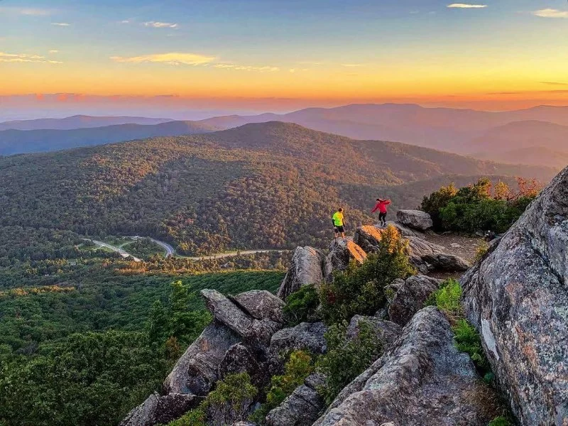 Best U.S. Campgrounds for Overlook Ridgewalk: Top Spots for Scenic Hiking and Camping