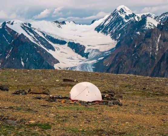 How to Camp in Rolling Eroded Plateaus