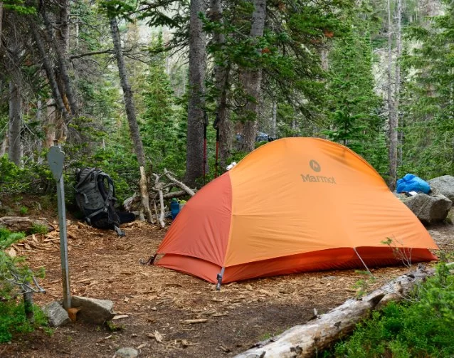 How to Camp Near Rocky Pillars – Tips for Safe and Scenic Adventures