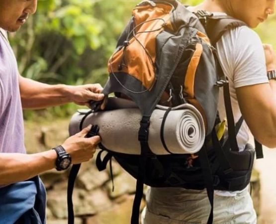 How to Pack a Backpack to Distribute Weight Properly for Safer Hiking