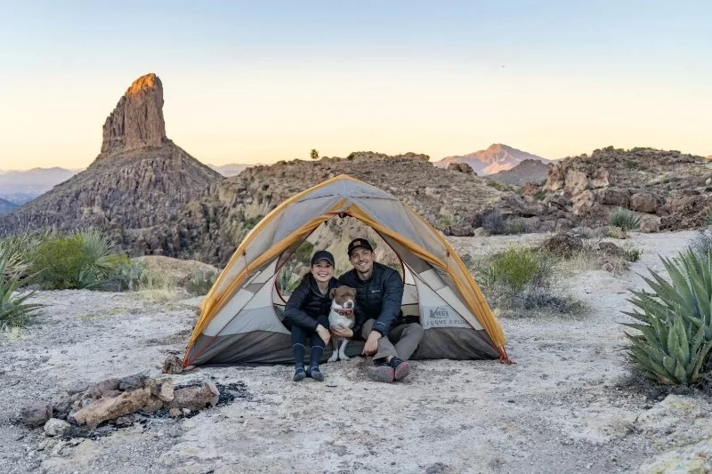 How to Plan a Camping Trip That Balances Minimalism, Comfort, and Adventure