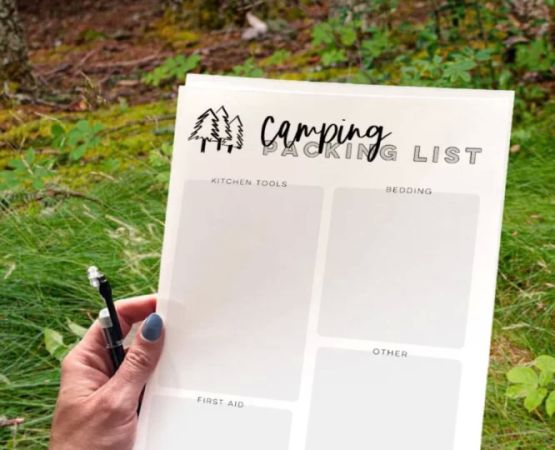 How to Create a Camping Packing Checklist for Different Seasons