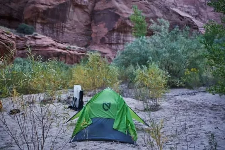 How to Choose the Right Backpacking Setup for Mixed Terrain: Mountains, Forest, and Desert