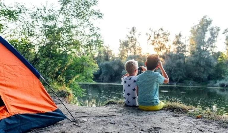 How to Plan a Camping Trip Combining Short Hiking Trails and Tent Camping