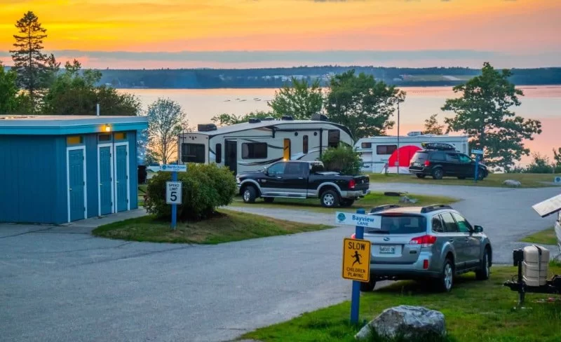 Best RV Parks with Camp Store Amenities for a Comfortable Stay
