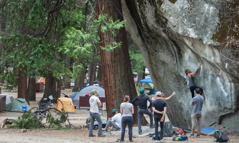 Camping Near Yosemite National Park: Best Campgrounds and Tips