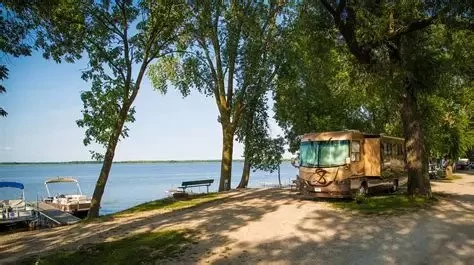 Campgrounds in Wisconsin for RV and Tent Camping: Top Scenic Spots for Nature Lovers